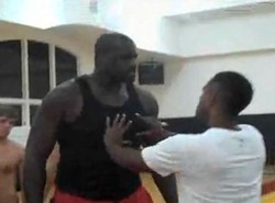 Zobacz, jak Shaq składa hołd Jacksonowi