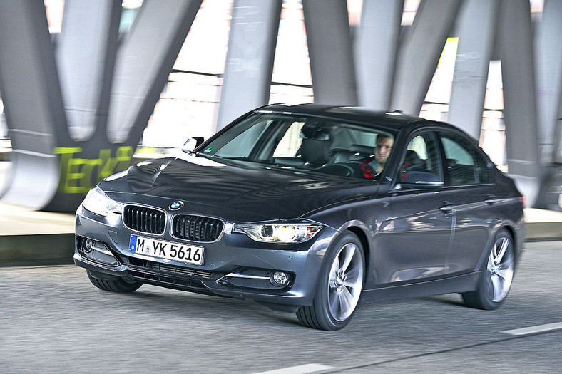 BMW 318d Sport Line (143 KM)