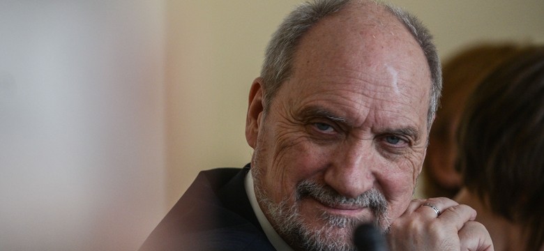 Macierewicz podsumował sto dni pracy MON. "Chcemy, żeby Caracal pracował dla Polski"