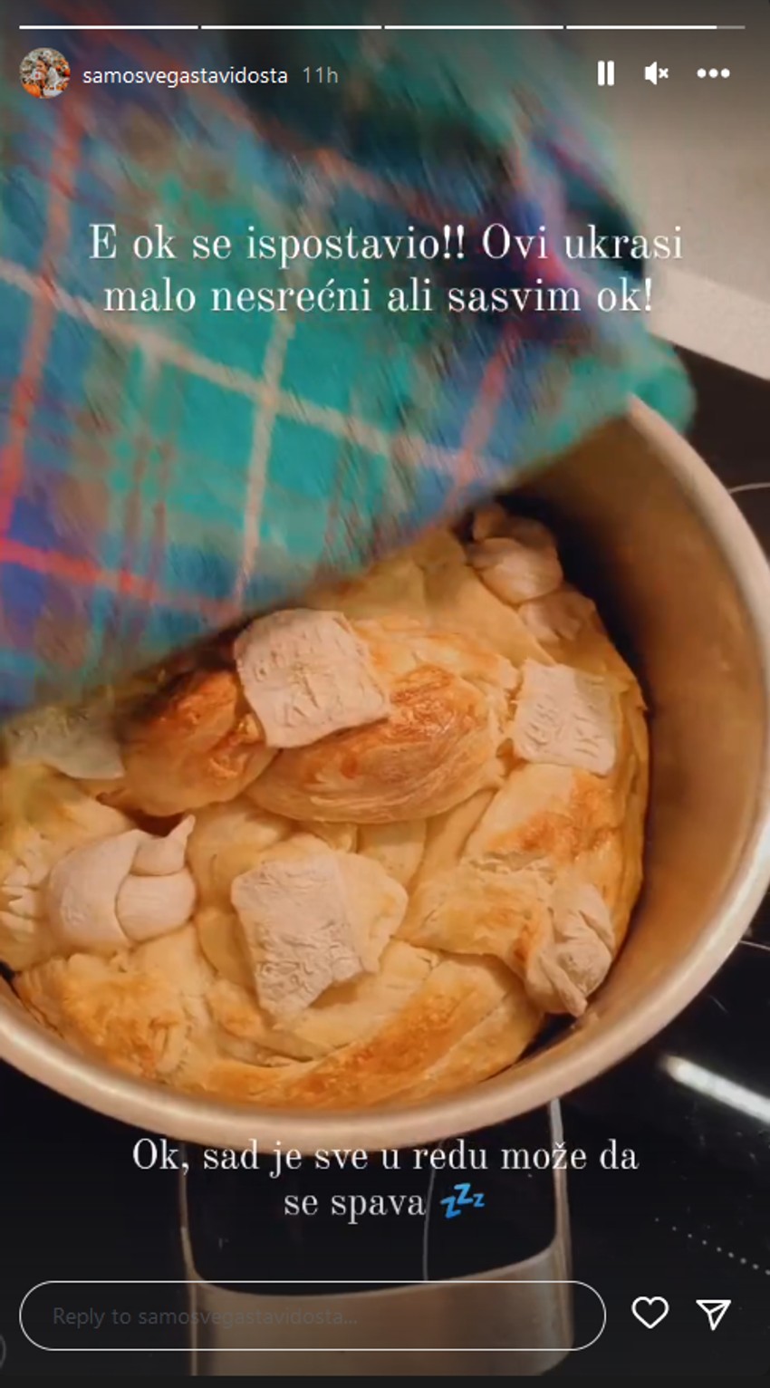 Una Piale peče slavski kolač