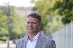 Prezes spółki Pałac Saski: Strach przed odważnymi decyzjami nie sprzyja rozwojowi [WYWIAD]