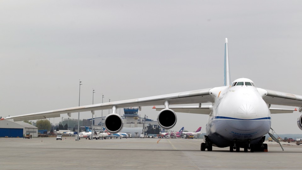 AN-124 RUSŁAN