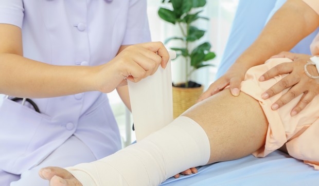 Dekubitusi se najčešće razvijaju na delovima tela gde su kosti najbliže površini kože