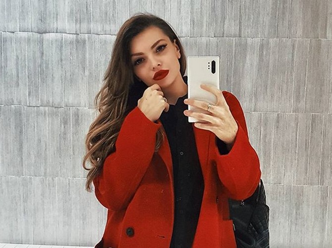 Ela Dvornik 