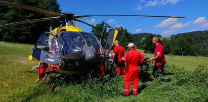 Wypadek paralotniarza w Krynicy. Mężczyzna jest ciężko ranny