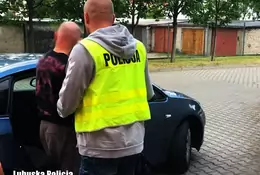 Uciekał policjantom, a potem atakował ich maczetą