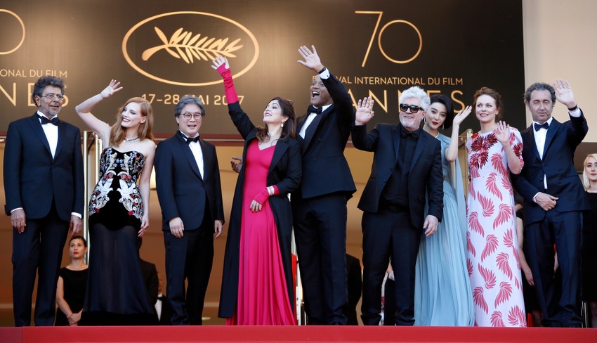 Članovi glavnog žirija