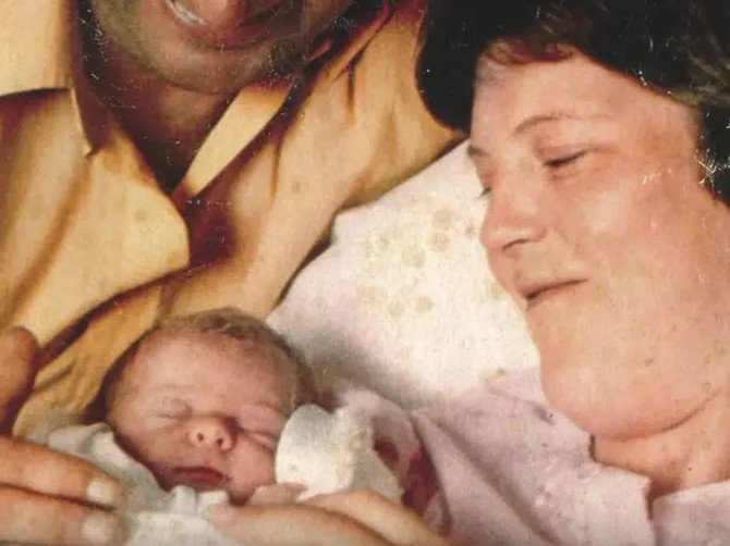 Žena trudna 12 meseci i 10 dana rodila je zdravu devojčicu