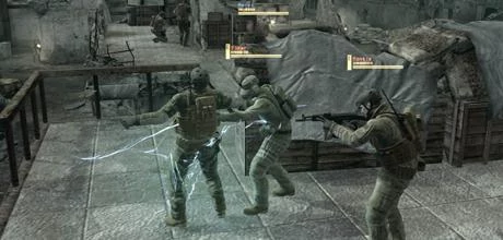 Screen z gry "Metal Gear Online"