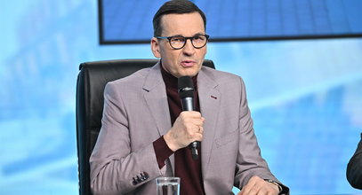 Morawiecki pokazał się z takim zegarkiem. Jedna rzecz się nie zgadza