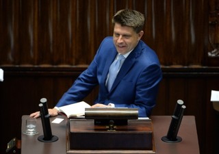 Gasiuk-Pihowicz nie głosowała podwójnie. Posłanka wyjaśnia sytuację