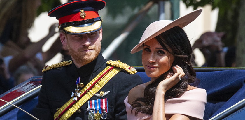 Harry wraz z Meghan w tajemnicy przed światem spotkał się z Elżbietą II i Karolem! Wielkanocne pojednanie rodziny? 