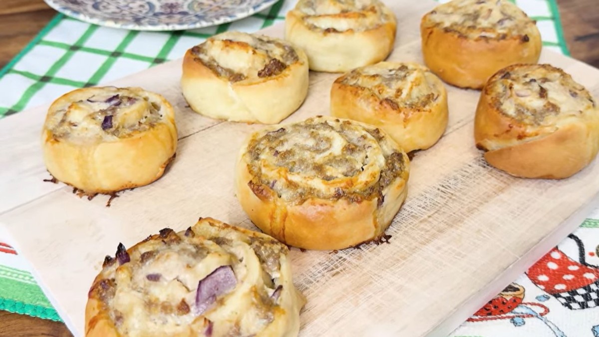 Najbolje rolnice sa mesom na Balkanu: Recept za svačiji džep