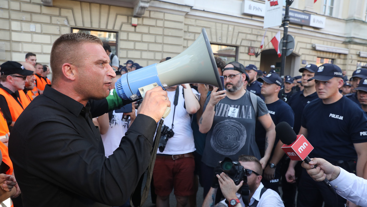 Warszawa: rozwiązano zgromadzenie ONR w rocznicę powstania. Policja zatrzymała pięć osób, które mogły zakłócić marsz