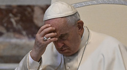 Papież Franciszek trafił do szpitala. Odwiozła go karetka [AKTUALIZACJA]