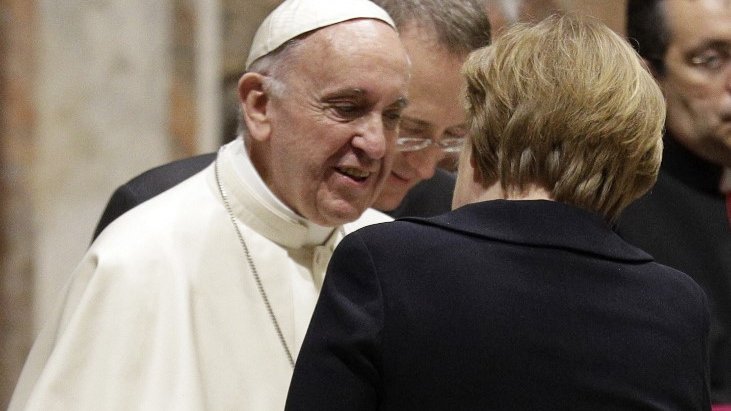 Papież Franciszek i Angela Merkel, zdjęcie z 2017 r.