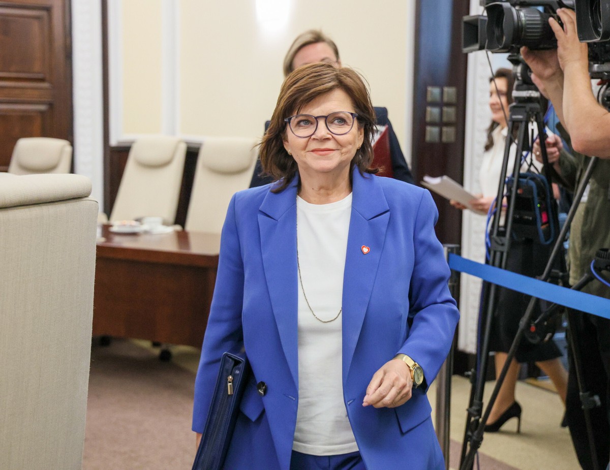 Izabela Leszczyna zapowiada. Dodatkowe miliardy na podwyżki w służbie zdrowia