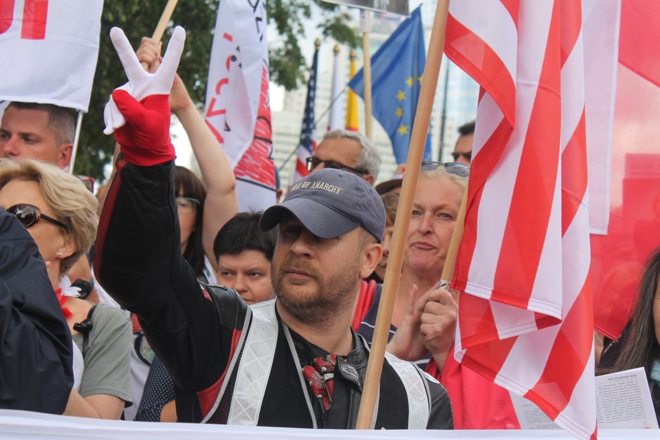 Manifestacja KOD w Warszawie