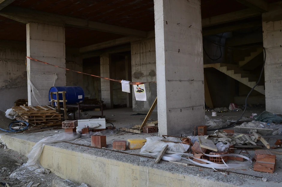 Potpuno napušteno gradilište