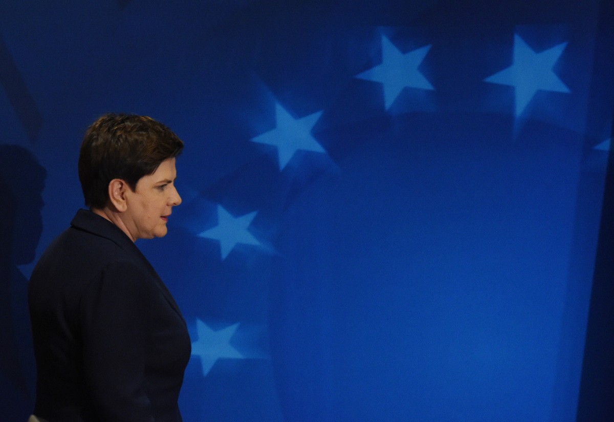 Premier Beata Szydło podczas konferencji prasowej po zakończeniu szczytu Unii Europejskiej