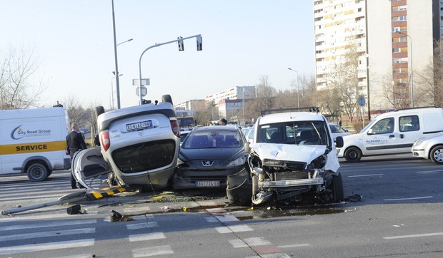 561700_saobracajna-nesreca160115ras-foto-goran-srdanov--004