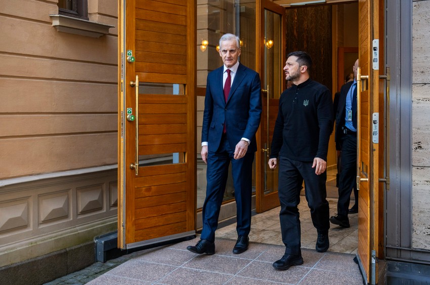 Jonas Gar Stere i Volodimir Zelenski