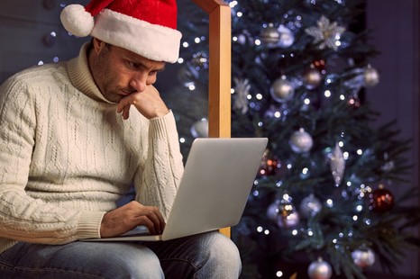 Dla tych osób wigilia 2025 będzie dniem pracującym. Mimo zmian, 24 grudnia nadal trzeba będzie iść do pracy. Kogo obejmują wyjątki?