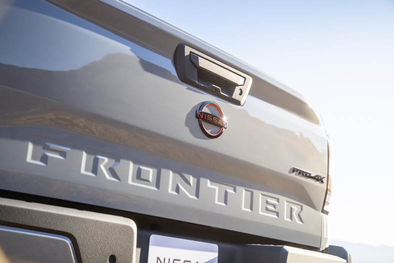 Nissan Frontier (2022)