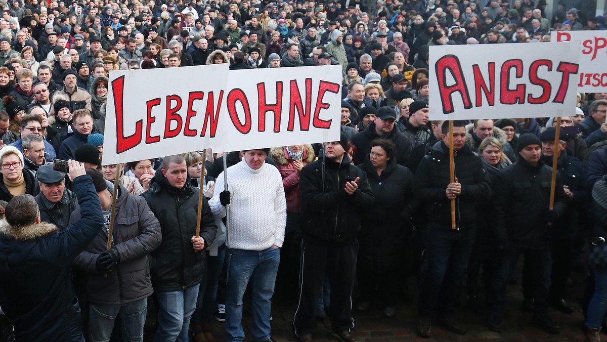 'Russlanddeutsche' demonstration against made-up rape