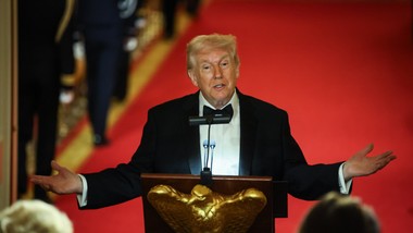 donald trump świętuje zwycięstwo. w białym domu wystrzeliły korki od szampana