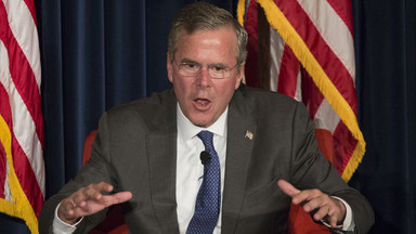 USA: Bush oskarża Clinton, że jest współwinna wzrostu znaczenia IS