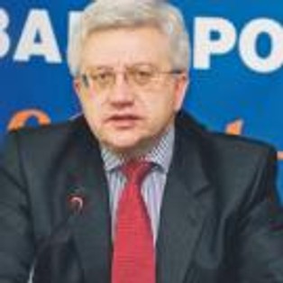 Dwie trzecie Polaków chce trzymać oszczędności w bankach