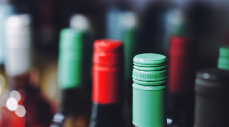 Sokan úgy gondolják, hogy a csavaros kupakú bor rosszabb minőségű / Fotó: Shutterstock