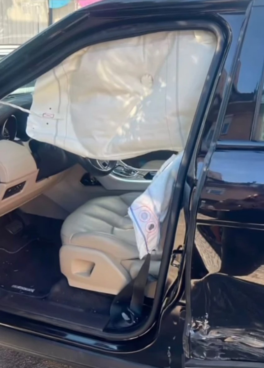 Sofiji Janićijević uništen auto u udesu, majka i ona s povredama: Izgorela ruka