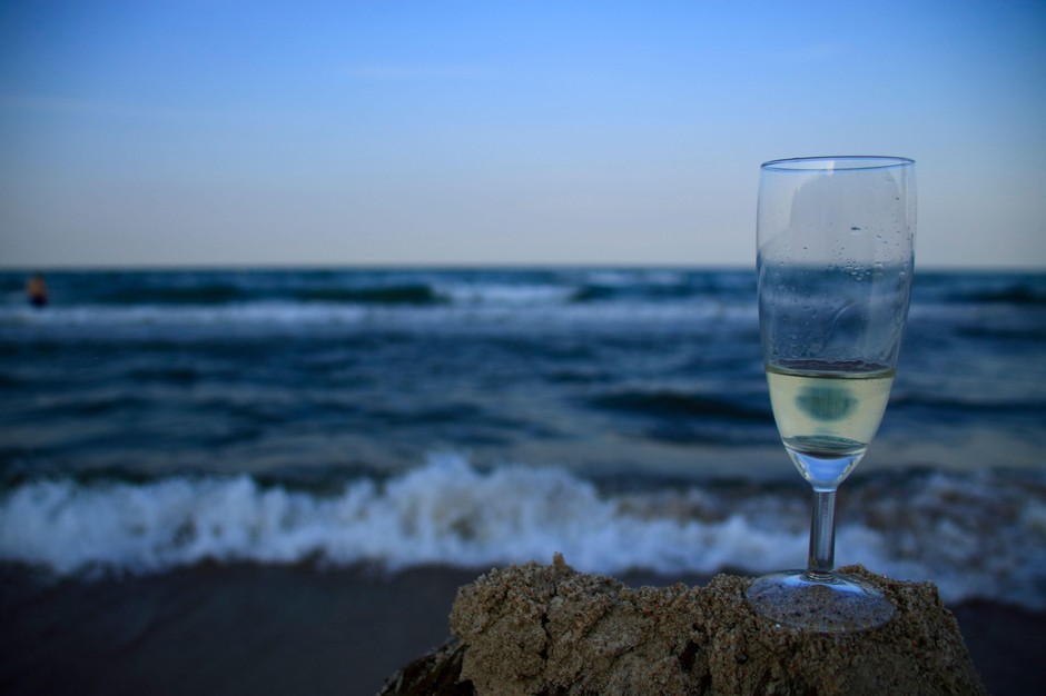 Šampanjac na plaži - za dug život