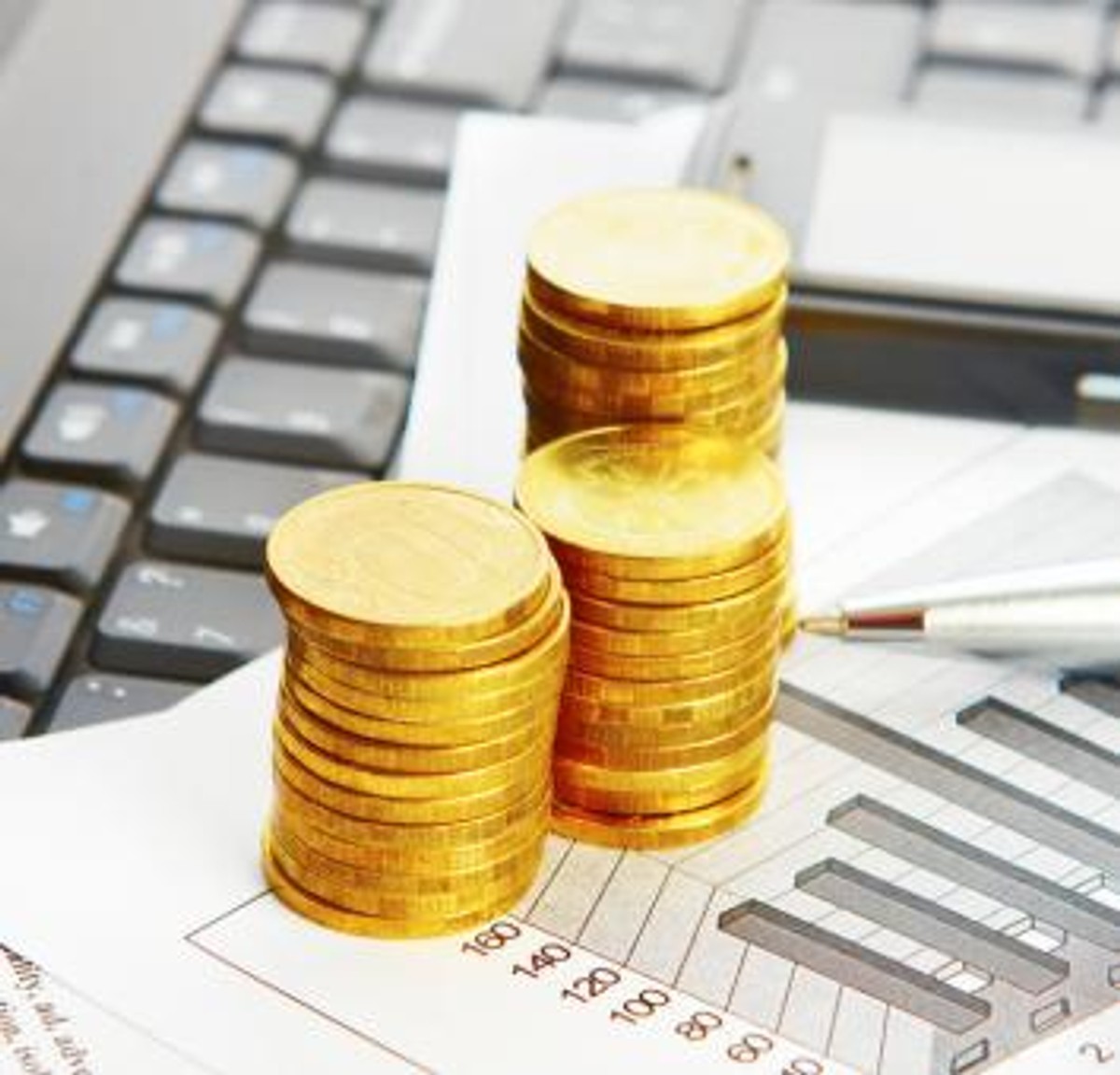 Jak ustalił Urząd, bank już w pierwszym dniu zadłużenia automatycznie naliczał tę opłatę wszystkim klientom, nawet w przypadku, gdy nie podejmował wobec nich żadnych działań.