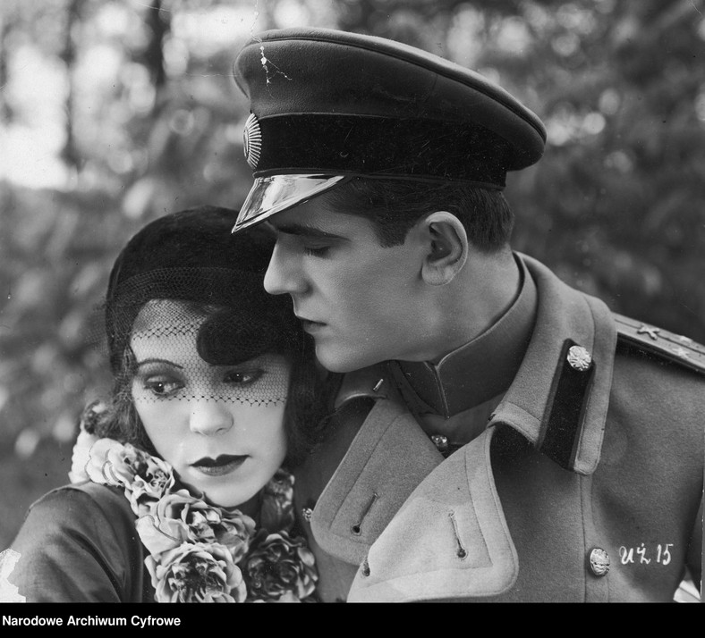 Adam Brodzisz i Nora Ney w filmie "Uroda życia" (1930)