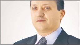 Do zawieszenia członka zarządu spółki z o.o. niezbędna jest uchwała