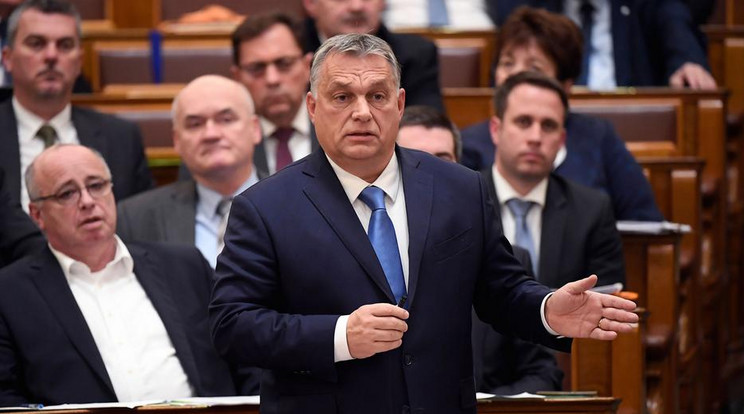 Orbán Viktor az Országgyűlés mai ülésén számos kérdést kapott az ellenzéki padsorokból / Fotó: MTI/Kovács Tamás