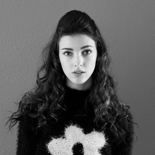 Następczyni Pameli Anderson? Denyse Tontz