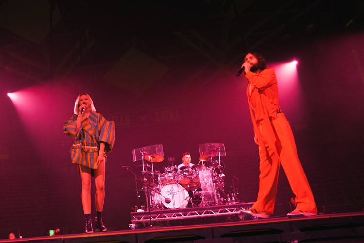 Natalia Nykiel i Jared leto na koncercie w Łodzi. 30 Secons To Mars zagrało w tamtejszej Atlas Arenie. fot. Paweł Zanio