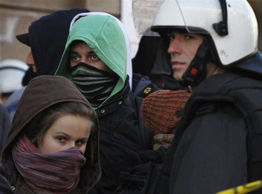 policja, zadyma, demonstracja, dzień niepodległości