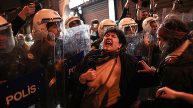Turecka policja użyła gazu łzawiącego na marszu z okazji Dnia Kobiet