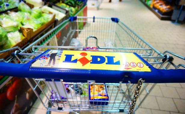 Lidl wycofuje ze sprzedaży młodą kapustę. "Przekroczenie limitu prawnego dla pozostałości środka ochrony roślin"