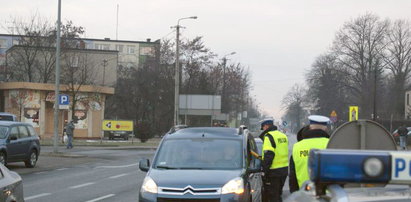 Kierowcy sprawdzali, jak widać po pijaku