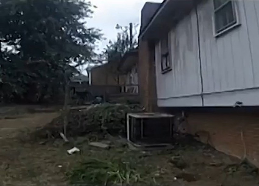 Dvorište u kojem su pronađena tela dvojice mladića