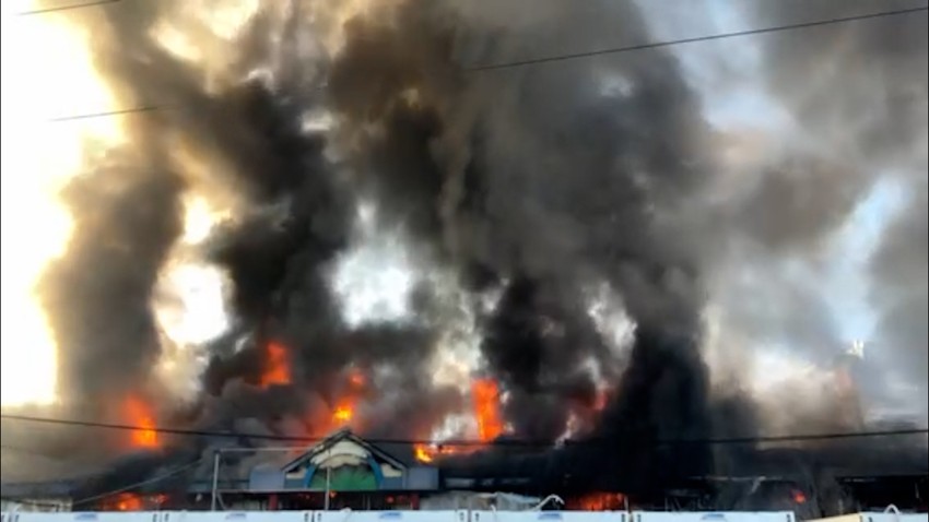 Pozar u Kineskom trznom centru