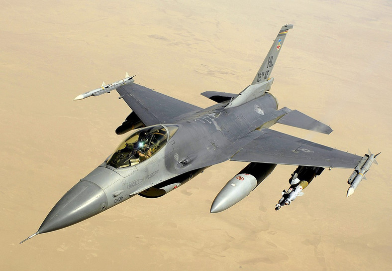 General Dynamics F-16