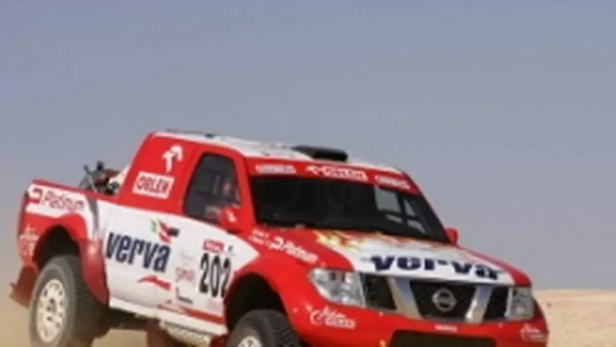 Rajd Dakar 2008: Hołek testował Nawarę