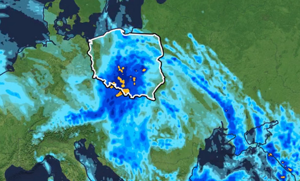 Ulewny deszcz, a nawet śnieg. Szykuje się radykalny zwrot w pogodzie